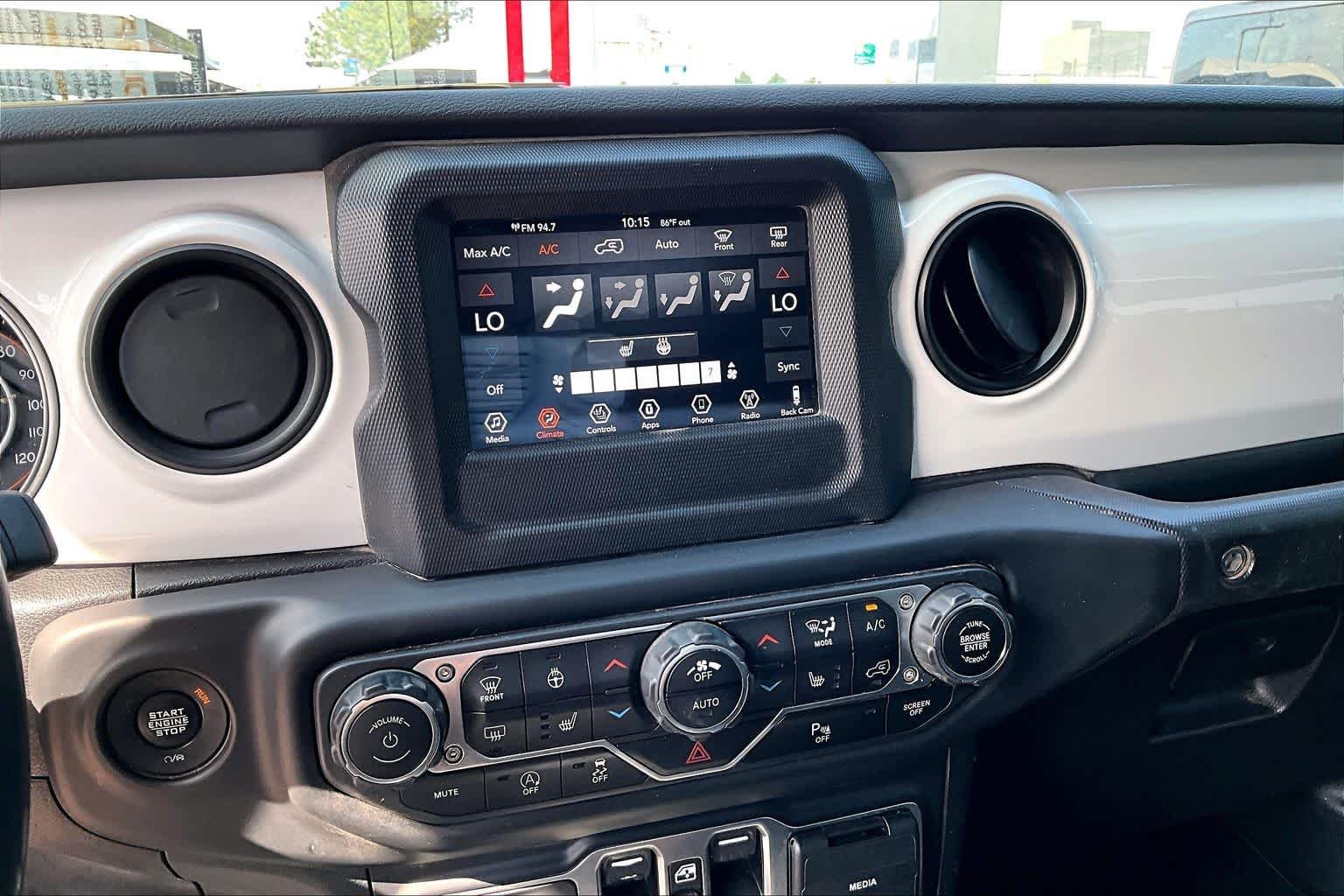 Used 2021 Snazzberry Pearlcoat Jeep Unlimited Islander image 28