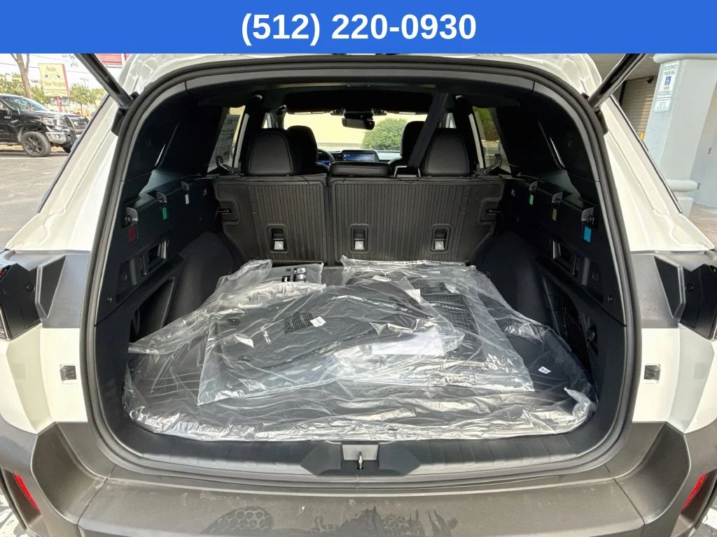 New 2026 White Subaru Premium image 31