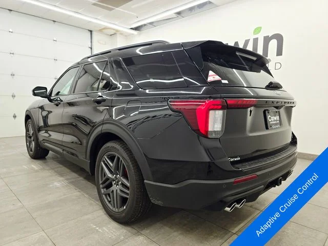 New 2026 Agate Black Metallic Ford ST image 3
