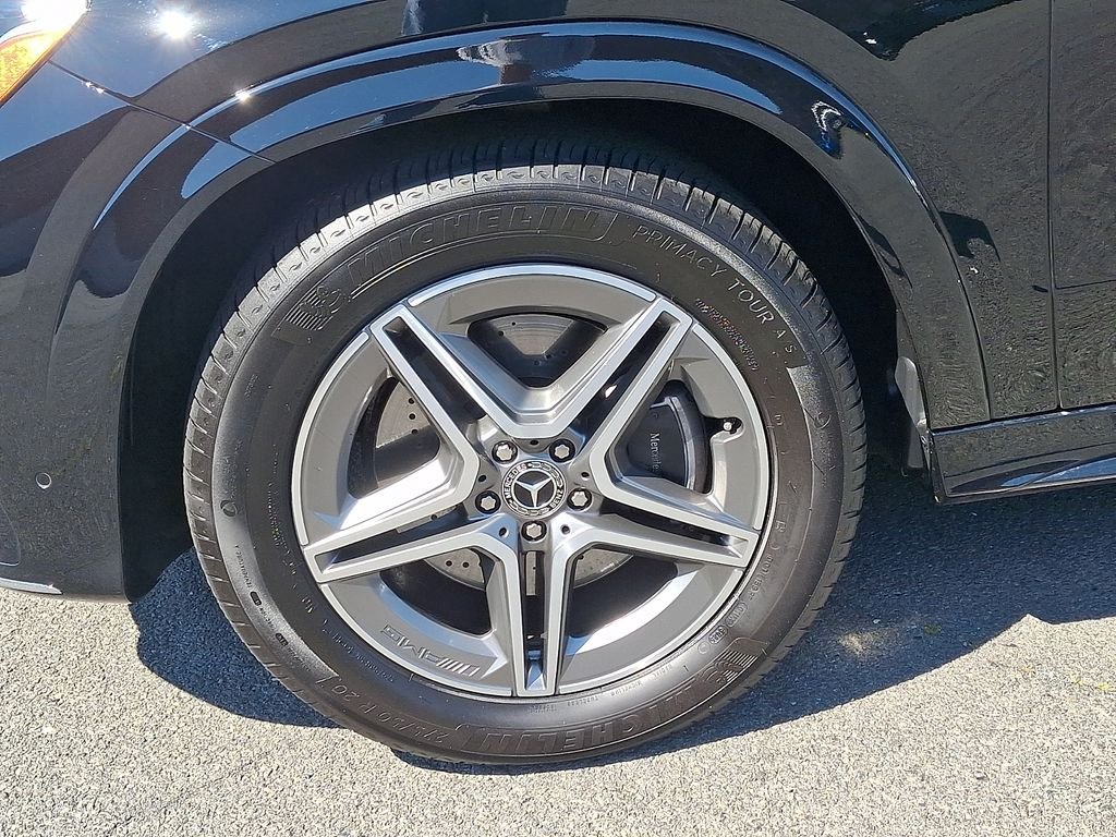 Certified Used 2026 Black Mercedes-Benz GLE 450 image 8