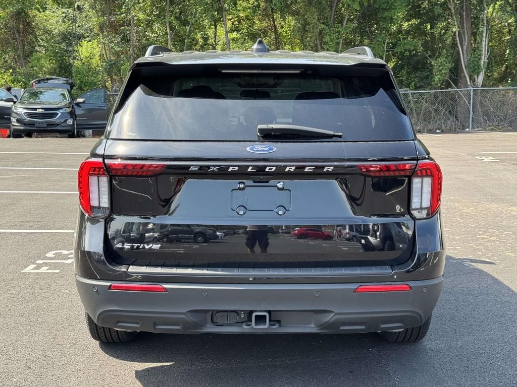 2025 Ford Explorer Active - Photo 22