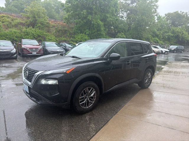 Used 2021 Black Nissan S image 3