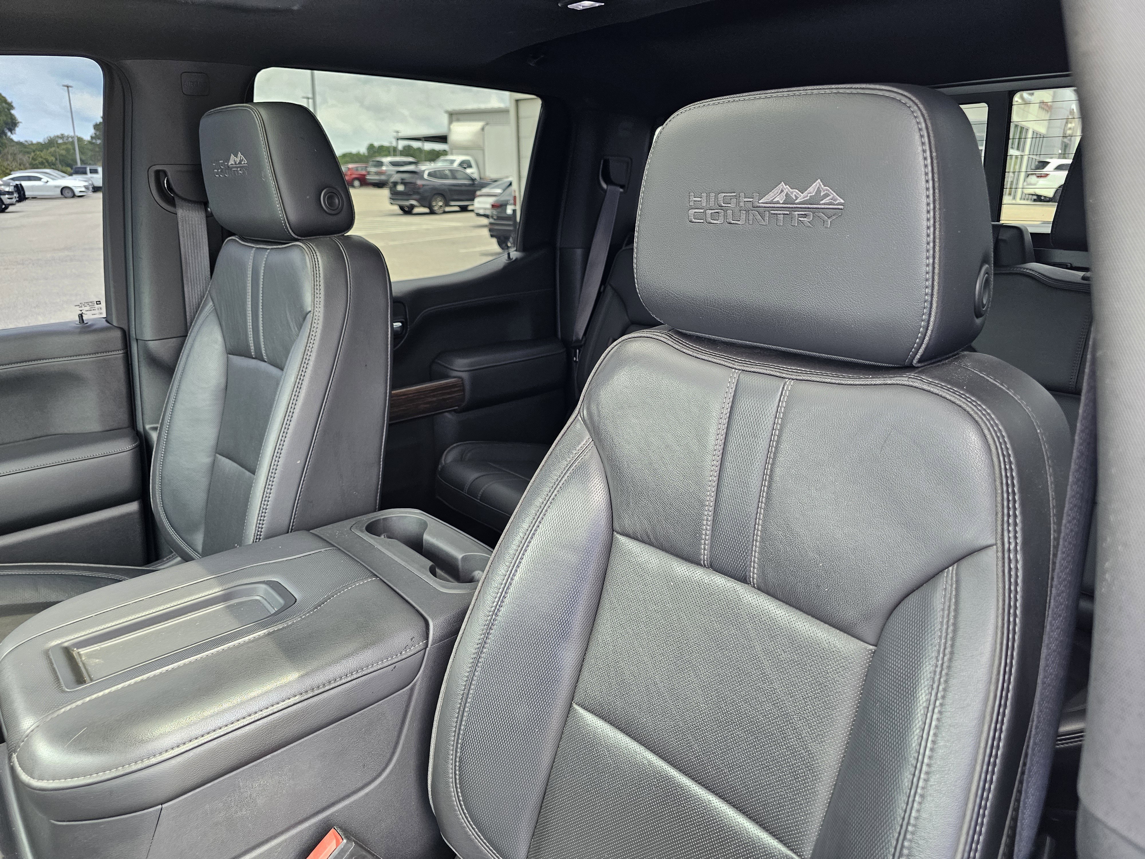 Used 2021 Northsky Blue Metallic Chevrolet High Country image 19