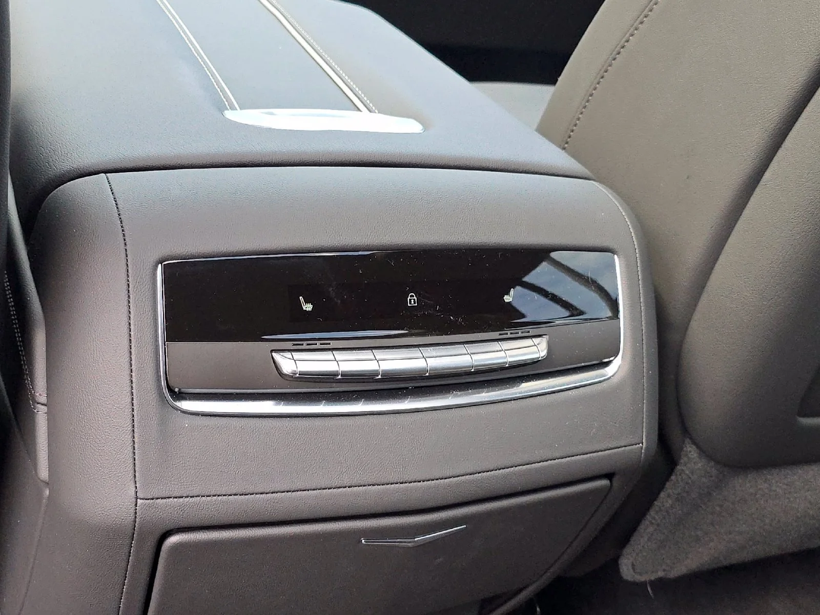 Certified Used 2026 Black Raven Cadillac Sport image 31