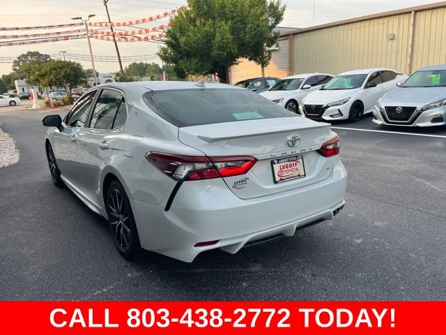 Used 2022 White Toyota SE image 34