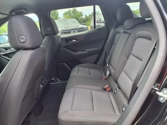 New 2026 Mosaic Black Metallic Chevrolet LT image 7