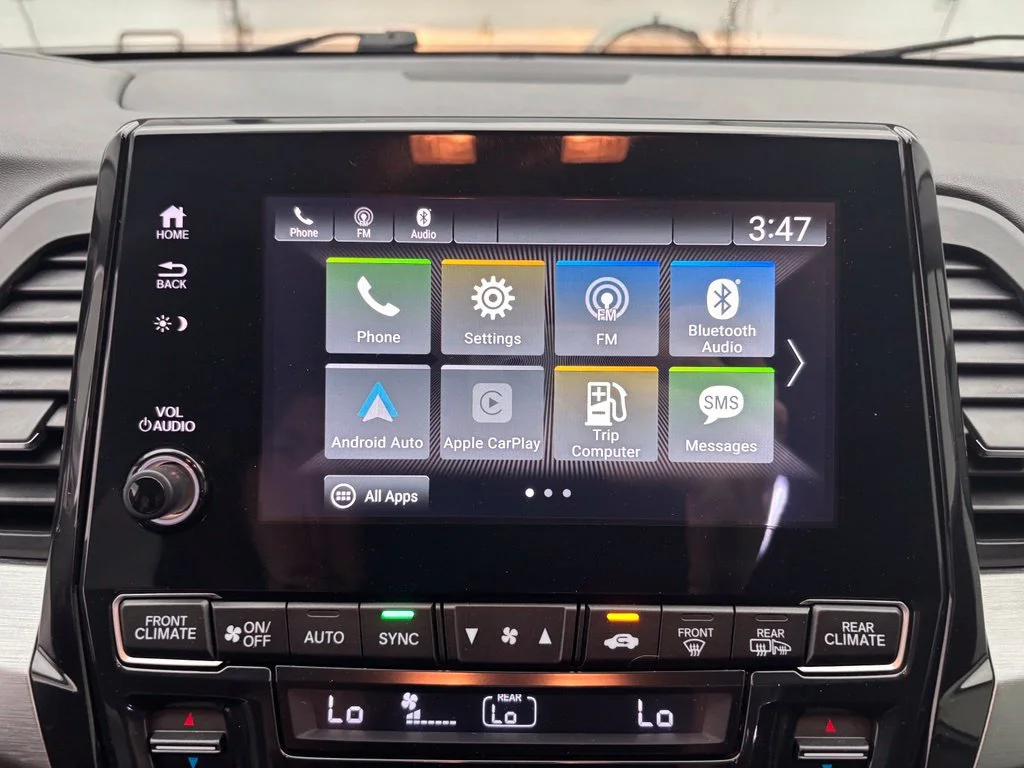Used 2019 Silver Honda EX-L image 5