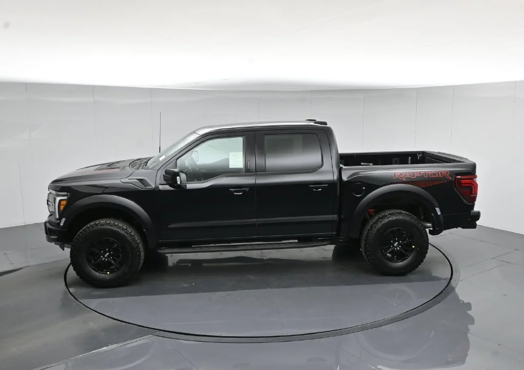 New 2026 Agate Black Metallic Ford Raptor image 42