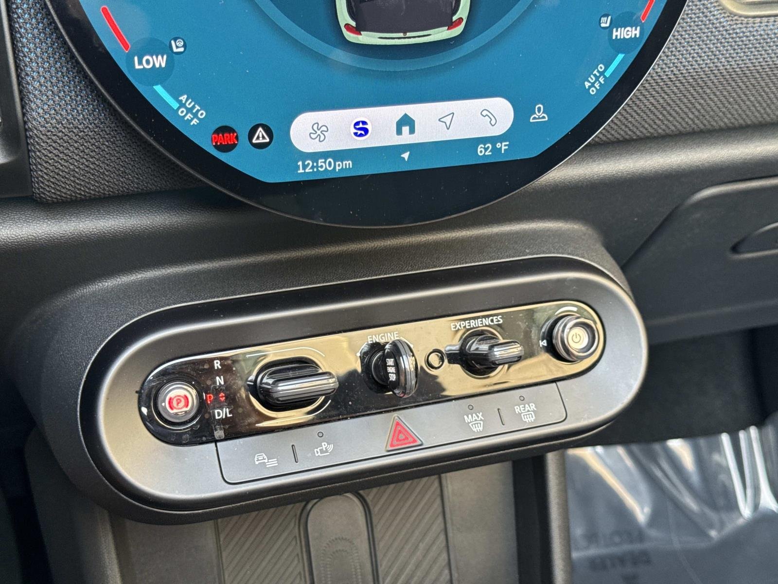 2025 MINI Convertible S - Photo 16
