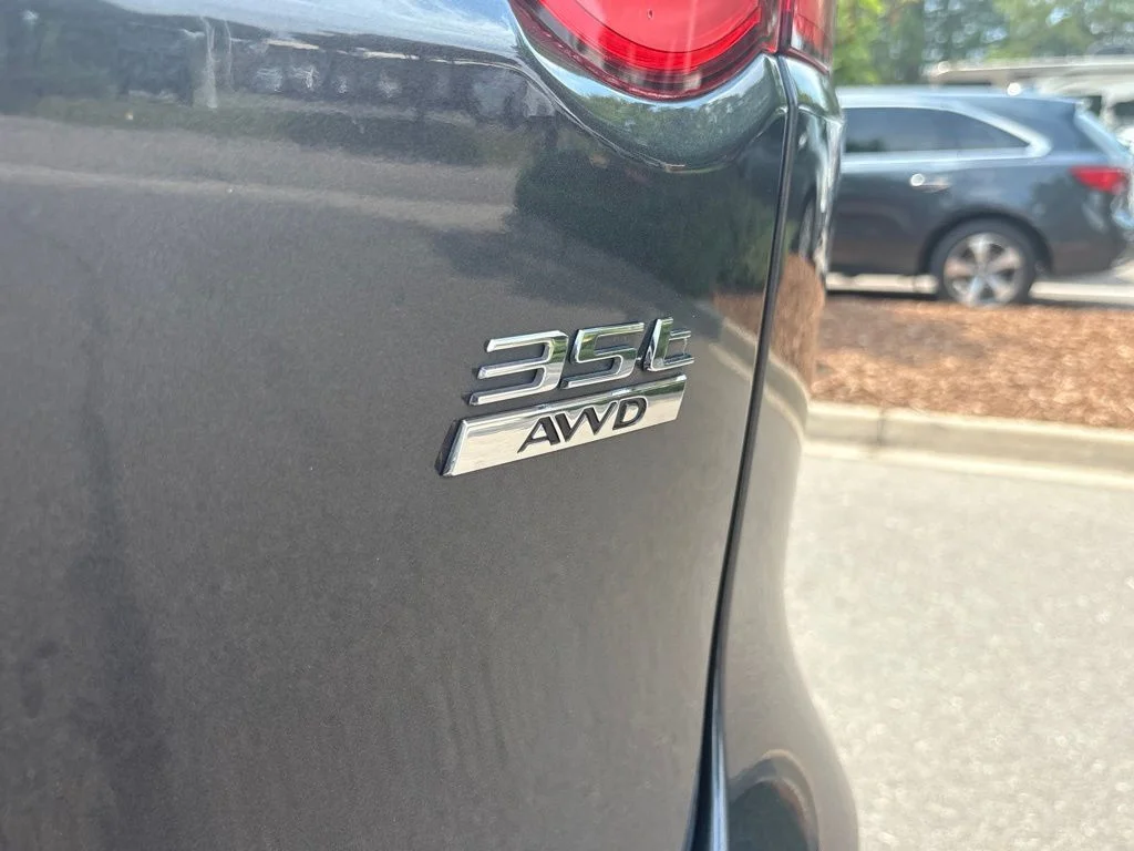Used 2017  Jaguar 35t Prestige image 10
