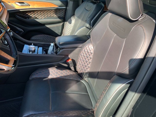 Used 2023 Black Jeep Summit Reserve 4xe image 14
