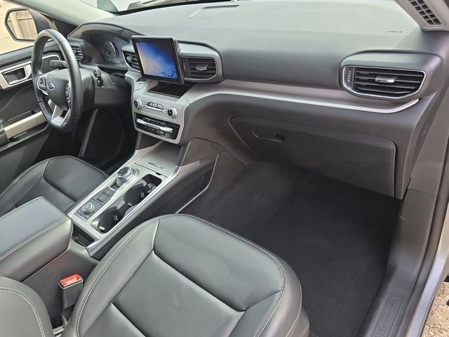 Used 2023 Silver Ford XLT image 39