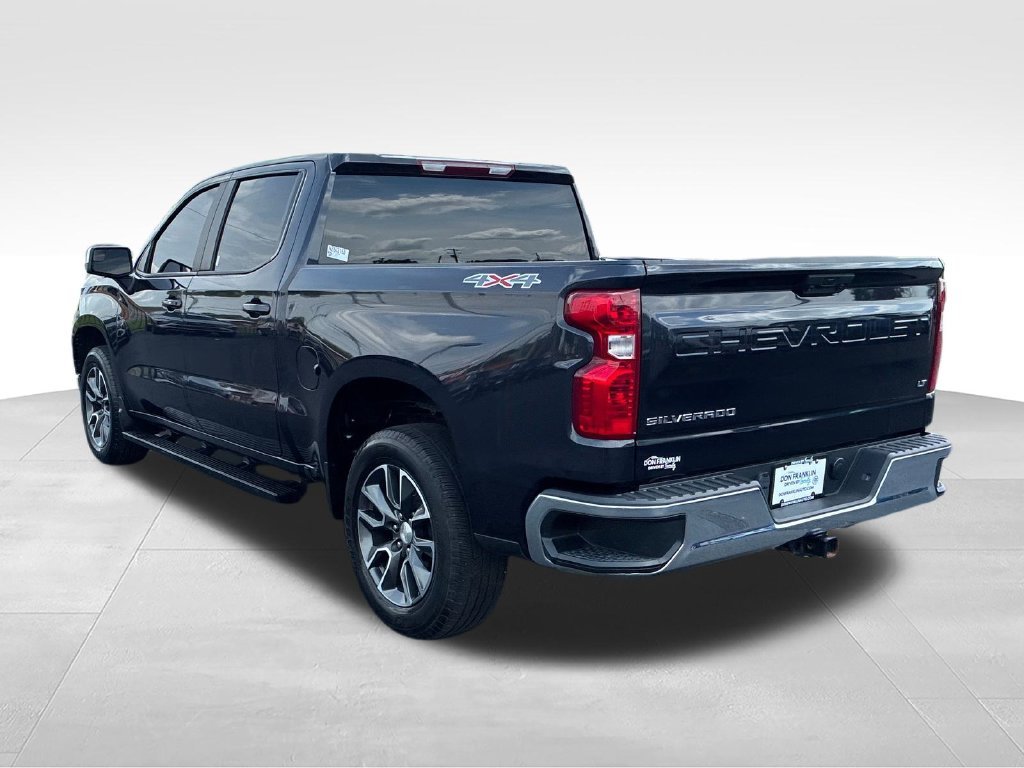 Used 2022 Gray Chevrolet LT image 3