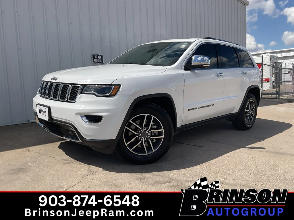 Used 2022 Bright White Clearcoat Jeep Limited image 1
