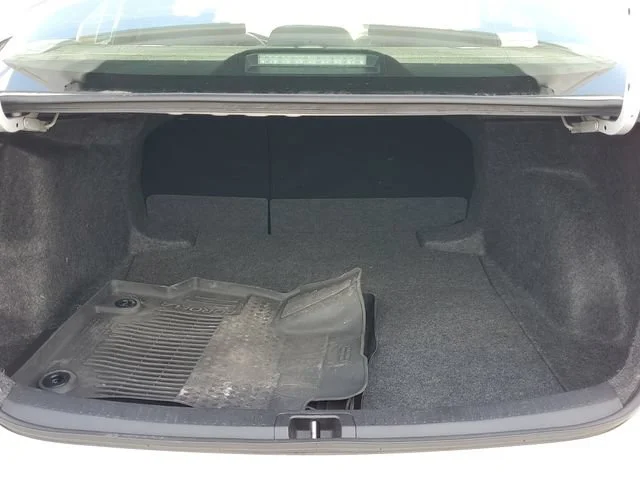 Used 2025 Wind Chill Pearl Toyota SE image 28