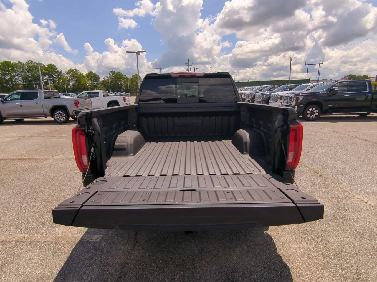 2026 GMC Sierra 1500 Denali - Photo 12