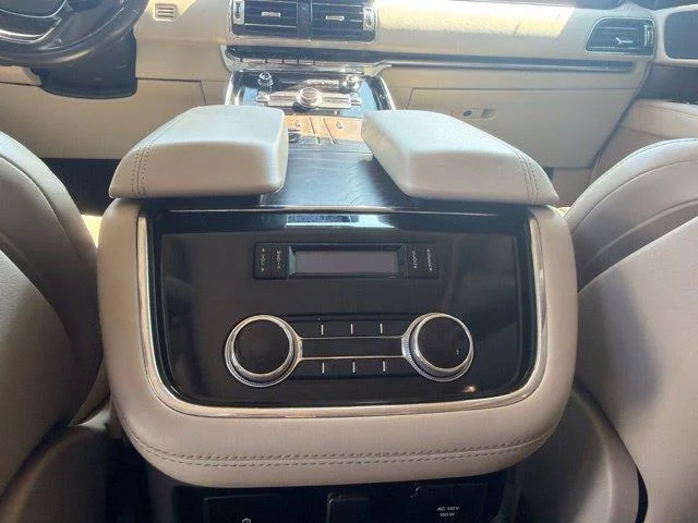 Used 2021 Black Lincoln Reserve image 24