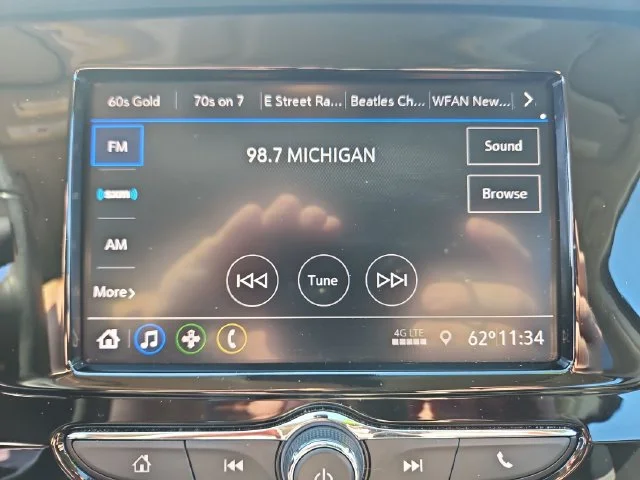 Used 2022 Includes (MDP) Anthracite lower exterior accent color, Paint code W598F.) Buick Preferred image 20