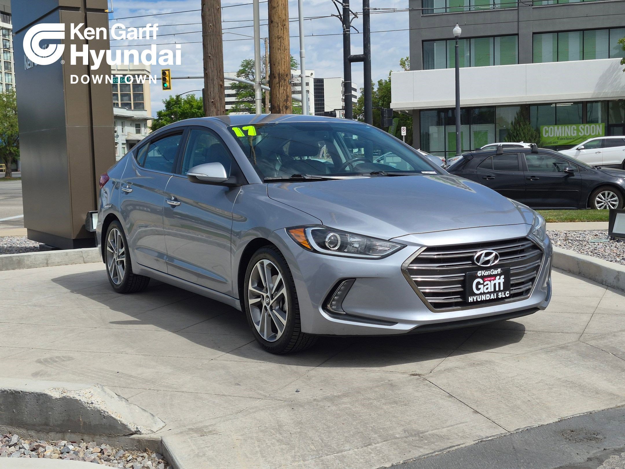 2017 Hyundai Elantra 2.0 Limited A/T PZEV's photo