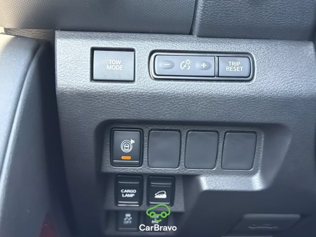 Used 2024 Gray Nissan Crew Cab PRO-4X 4x4 image 25