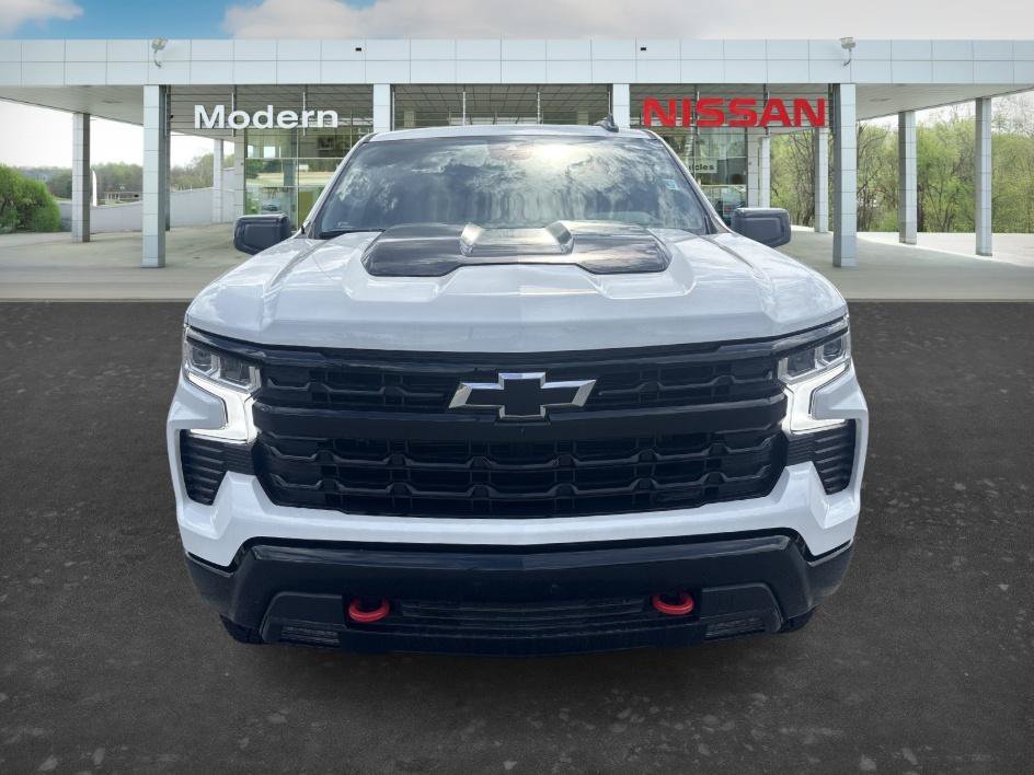 Used 2024 Summit White Chevrolet LT Trail Boss image 8