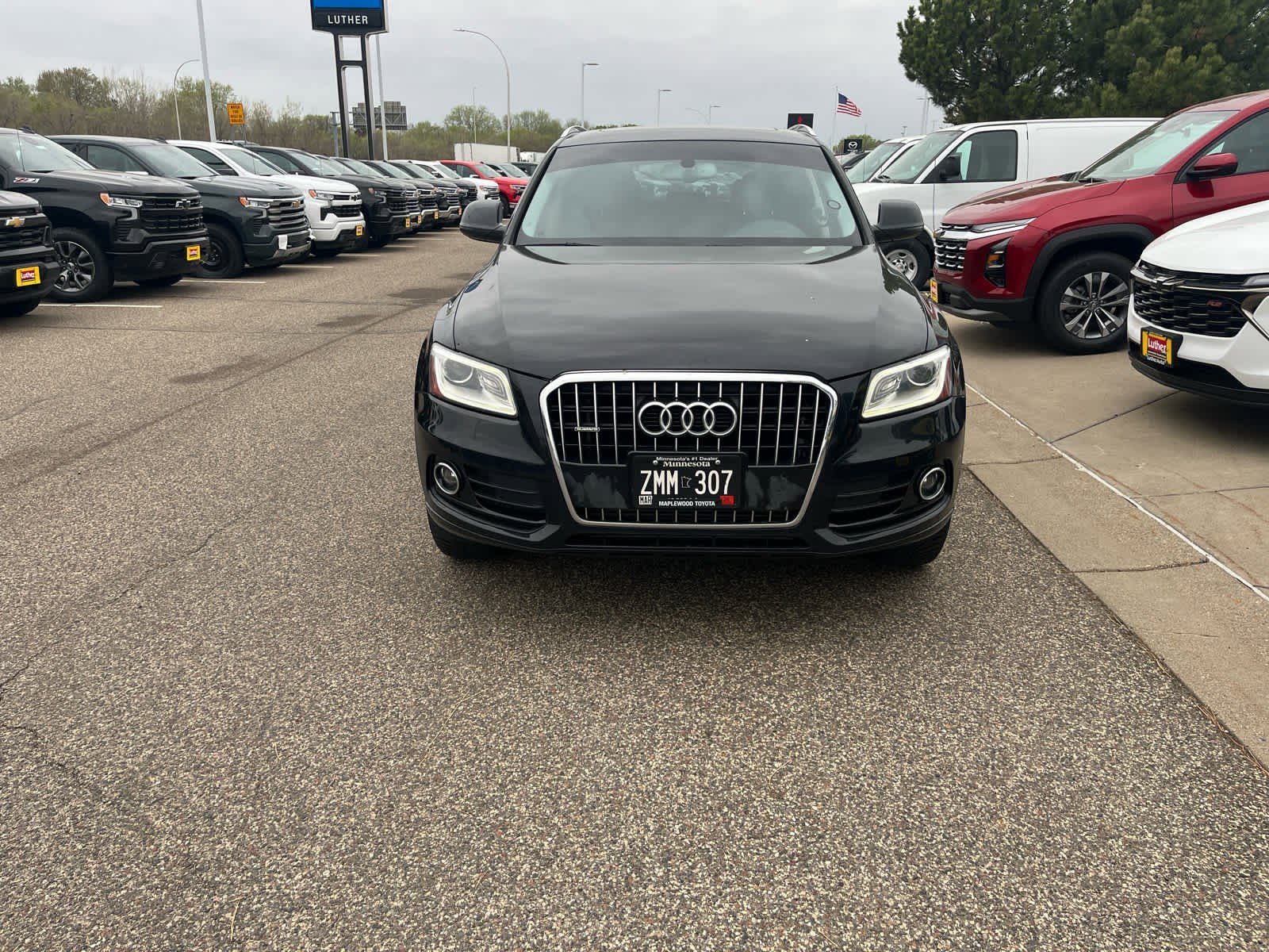Used 2014 Audi Q5 Premium with VIN WA1LFAFP9EA081095 for sale in Brooklyn Center, MN