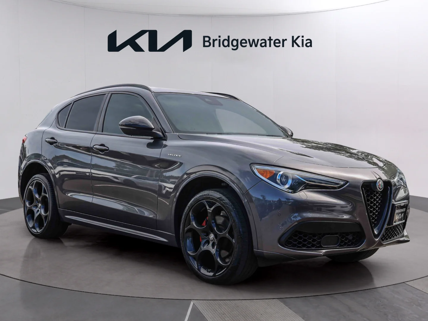 2023 Alfa Romeo Stelvio