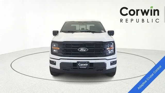 New 2026 Oxford White Ford XLT image 2