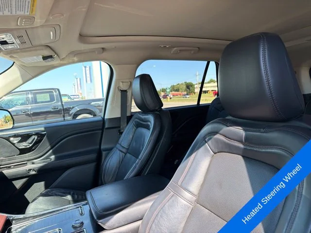 Used 2021 Black Lincoln Grand Touring image 15