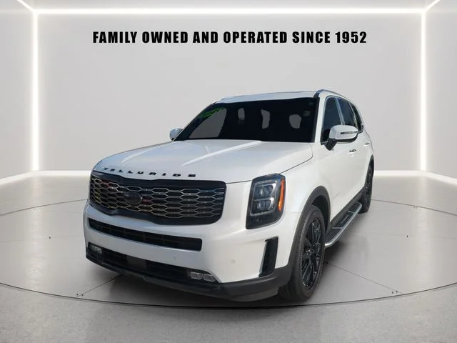 Used 2020 White Kia SX image 2