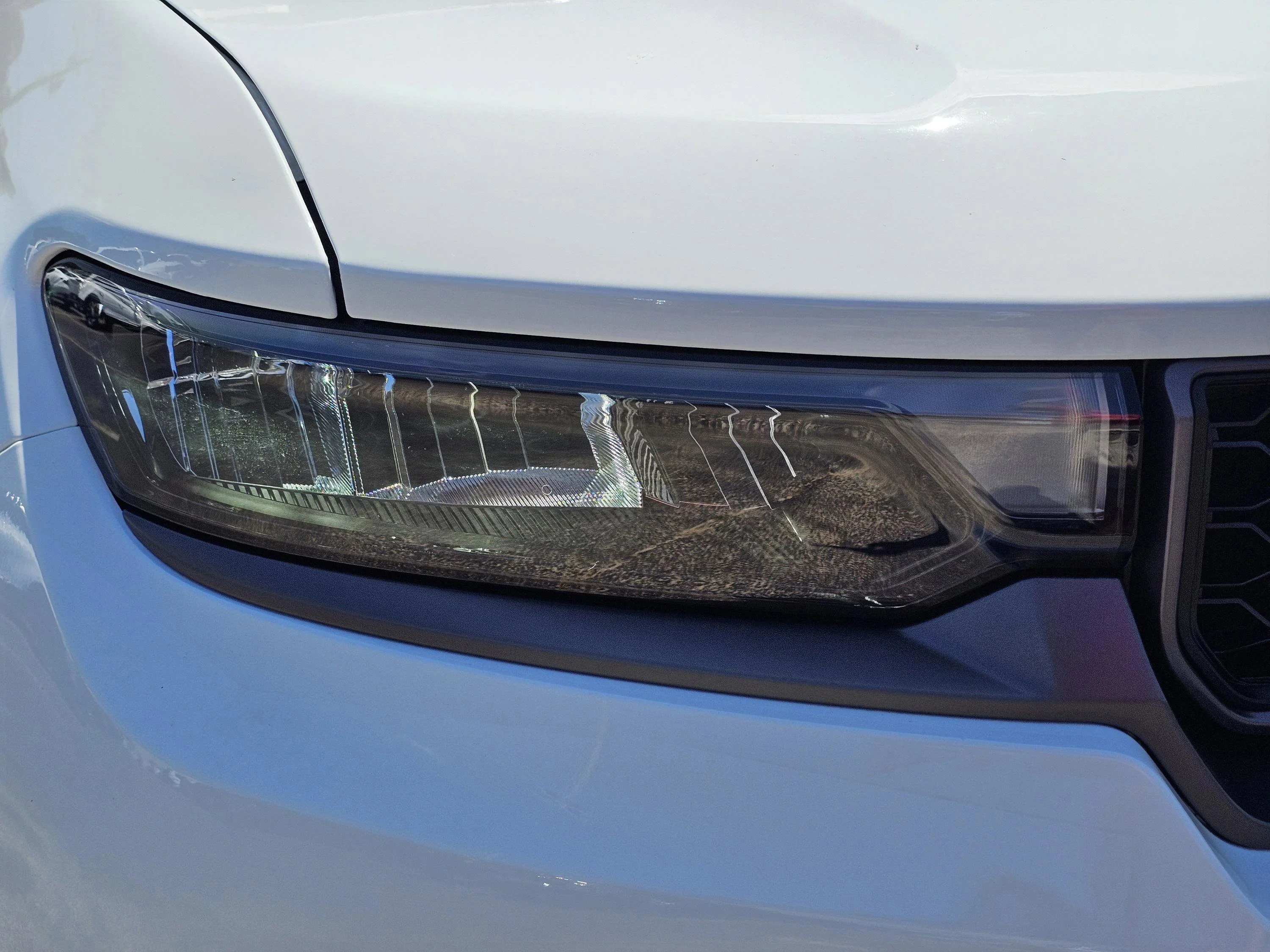 New 2026 Bright White Clearcoat Jeep Laredo Altitude image 4