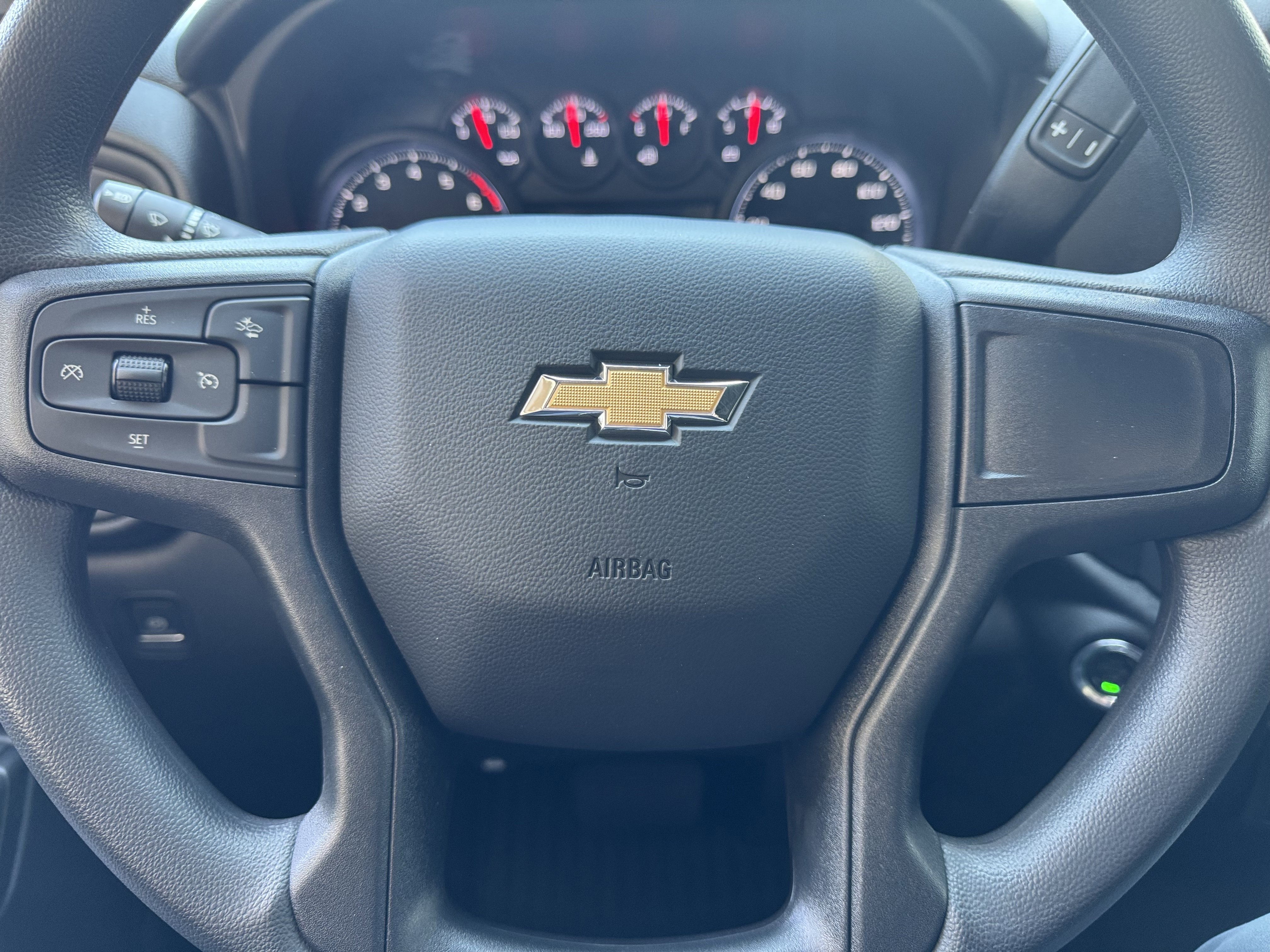 New 2026 Summit White Chevrolet Custom image 29