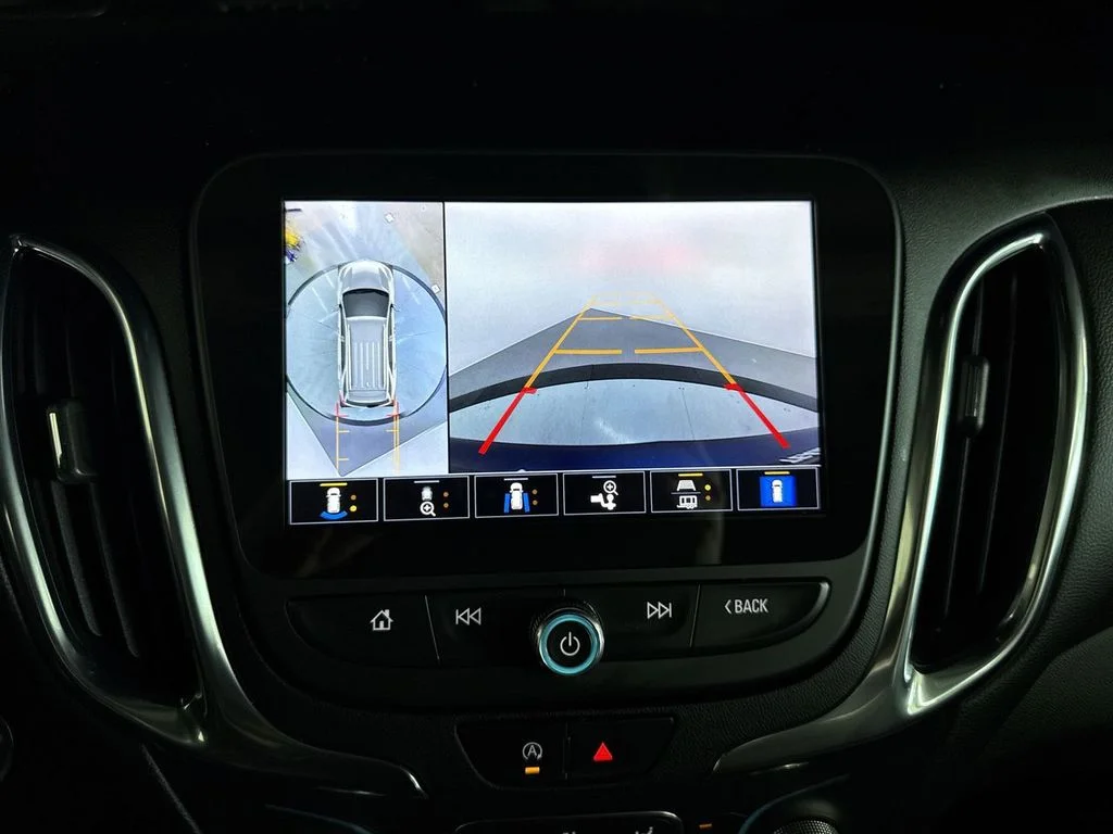 Used 2022 Blue Chevrolet LT image 29