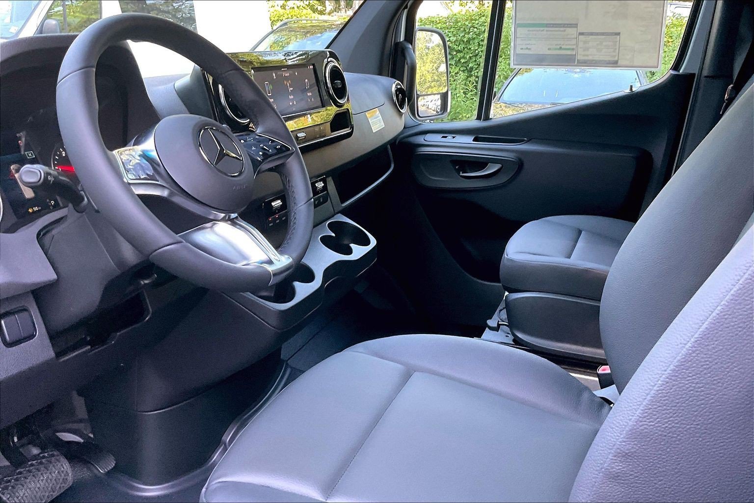 New 2026 high-tech silver metallic Mercedes-Benz Passenger 170 WB image 22