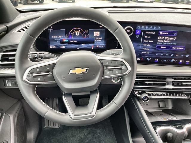 New 2026 Summit White Chevrolet LT image 12