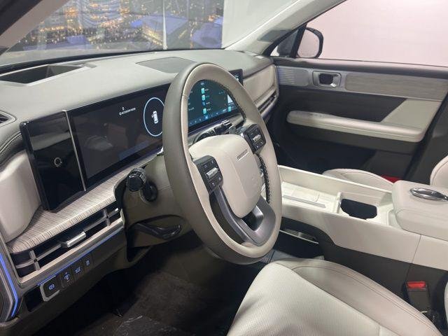 2025 Hyundai Santa Fe Calligraphy - Photo 9