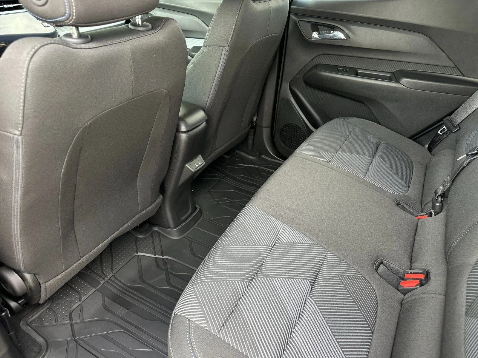 2027 Chevrolet Bolt LT - Photo 12
