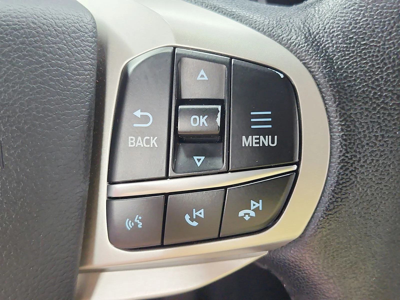 Used 2021 Red Ford XLT image 26