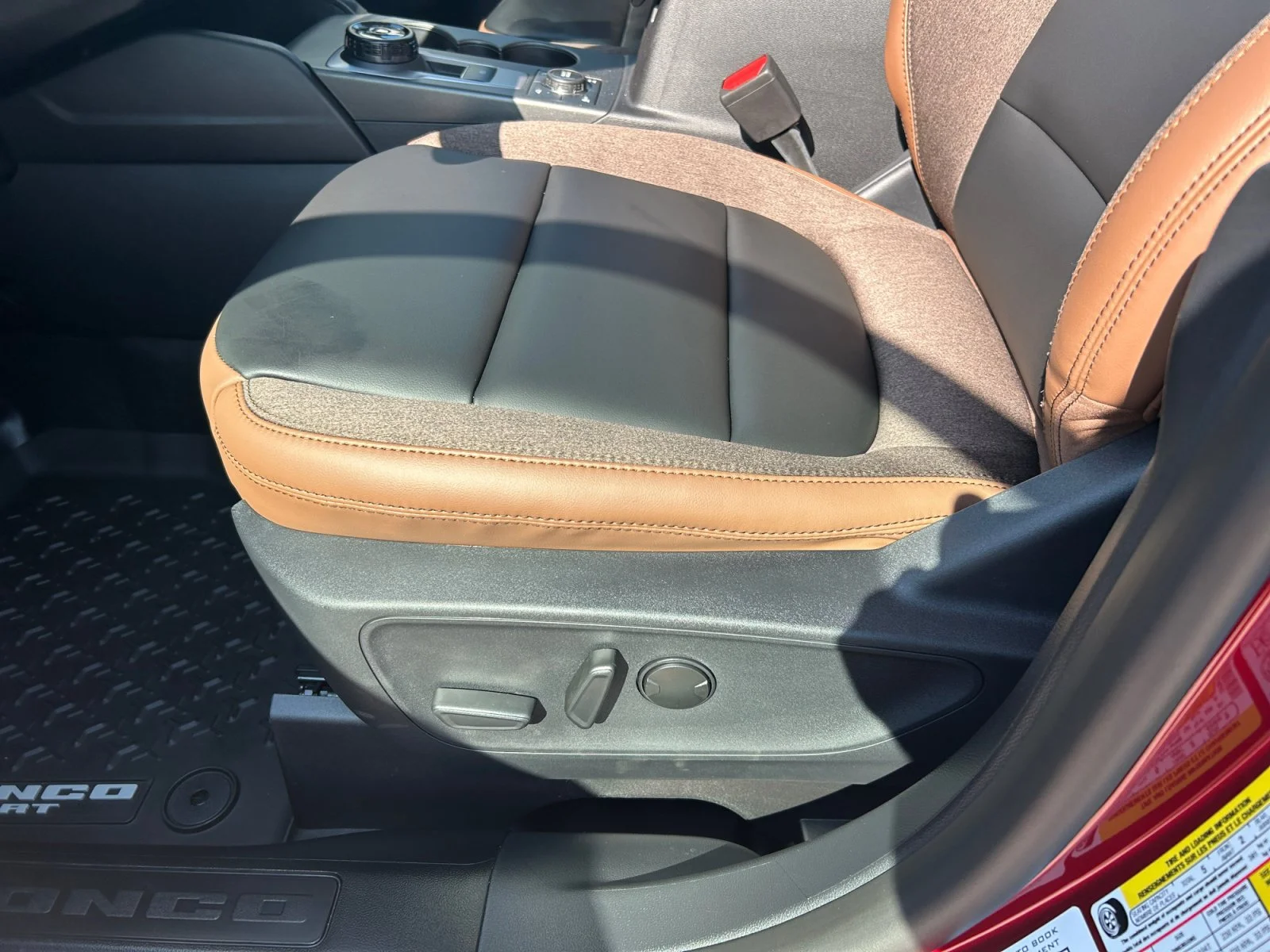 New 2026 Ruby Red Metallic Tinted Clearcoat Ford Outer Banks image 14
