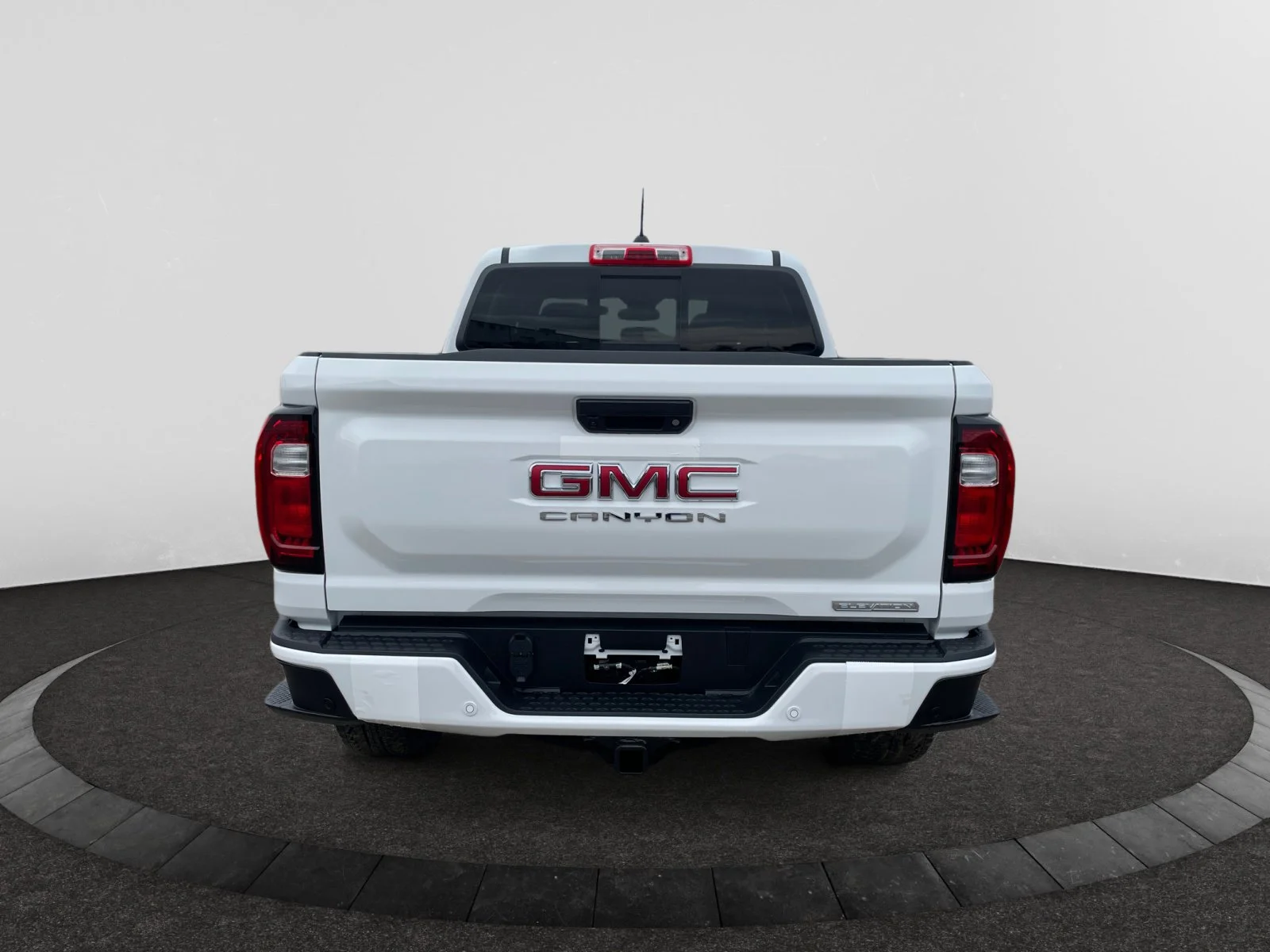 New 2026 Summit White GMC Elevation image 4