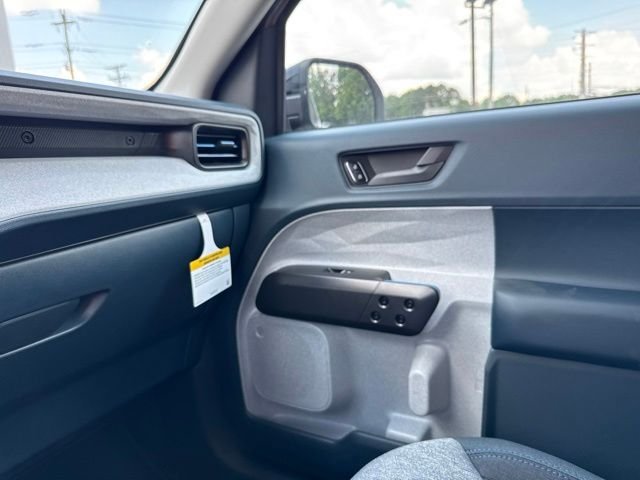 New 2026 Space White Metallic Ford XLT image 31