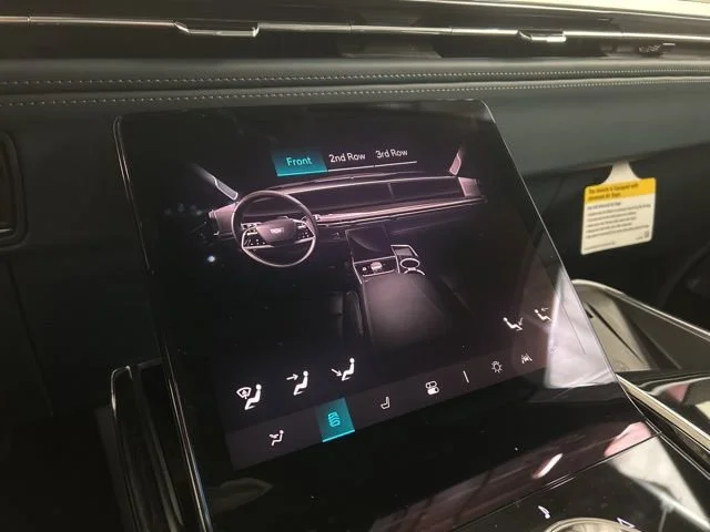 2025 Cadillac Escalade IQ Luxury 2 - Photo 19