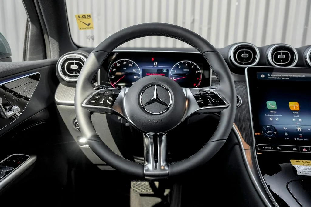 New 2026 Verde Silver Metallic Mercedes-Benz GLC 300 image 16
