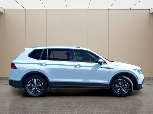 Used 2024 White Volkswagen 2.0T Wolfsburg Edition image 7
