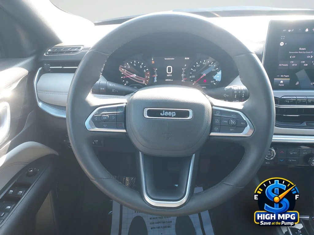 Used 2025 Blue Jeep Limited image 21