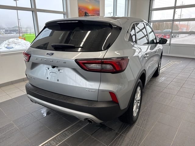 Certified Used 2023 Silver Metallic Ford Active image 5
