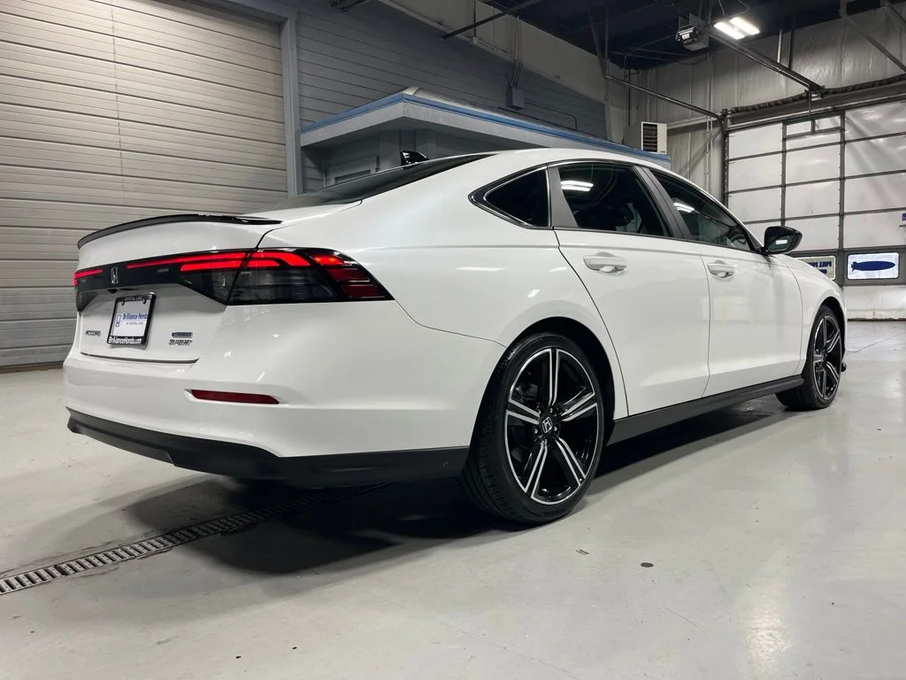 2023 Honda Accord Hybrid Sport - Photo 7