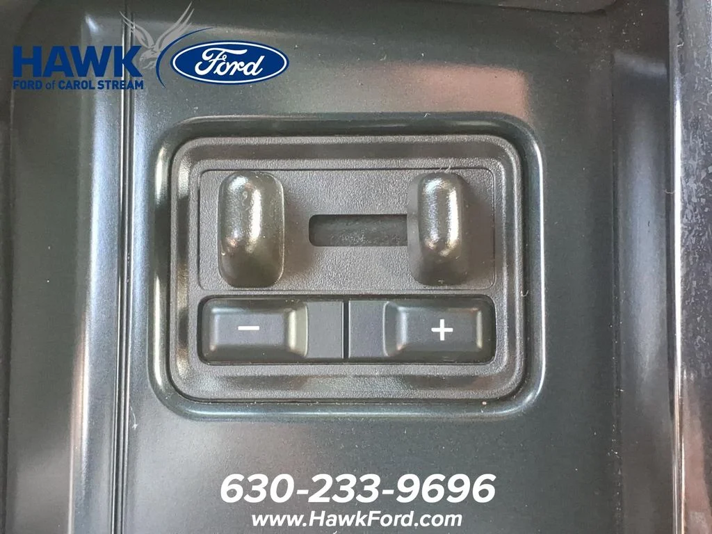 Used 2025 White Ford Platinum image 26