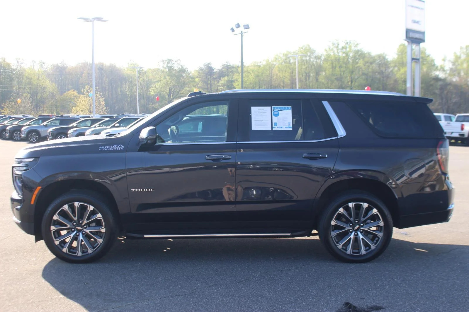 Used 2025 Dark Ash Metallic Chevrolet High Country image 4