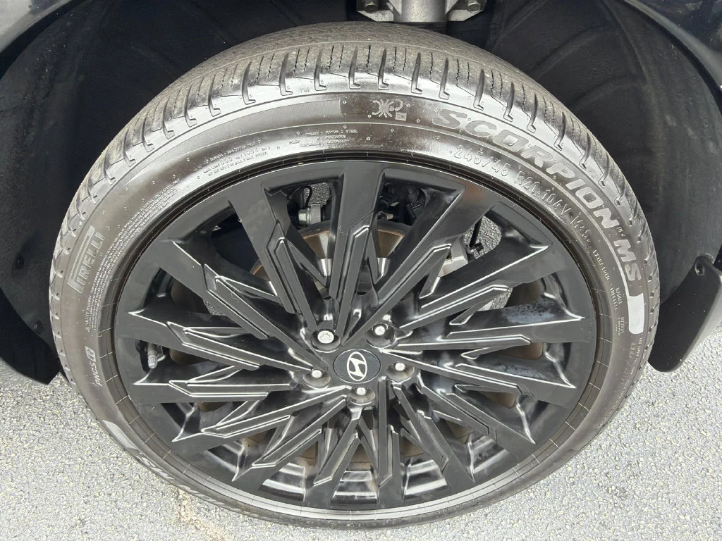 Used 2024 Black Hyundai Calligraphy image 20